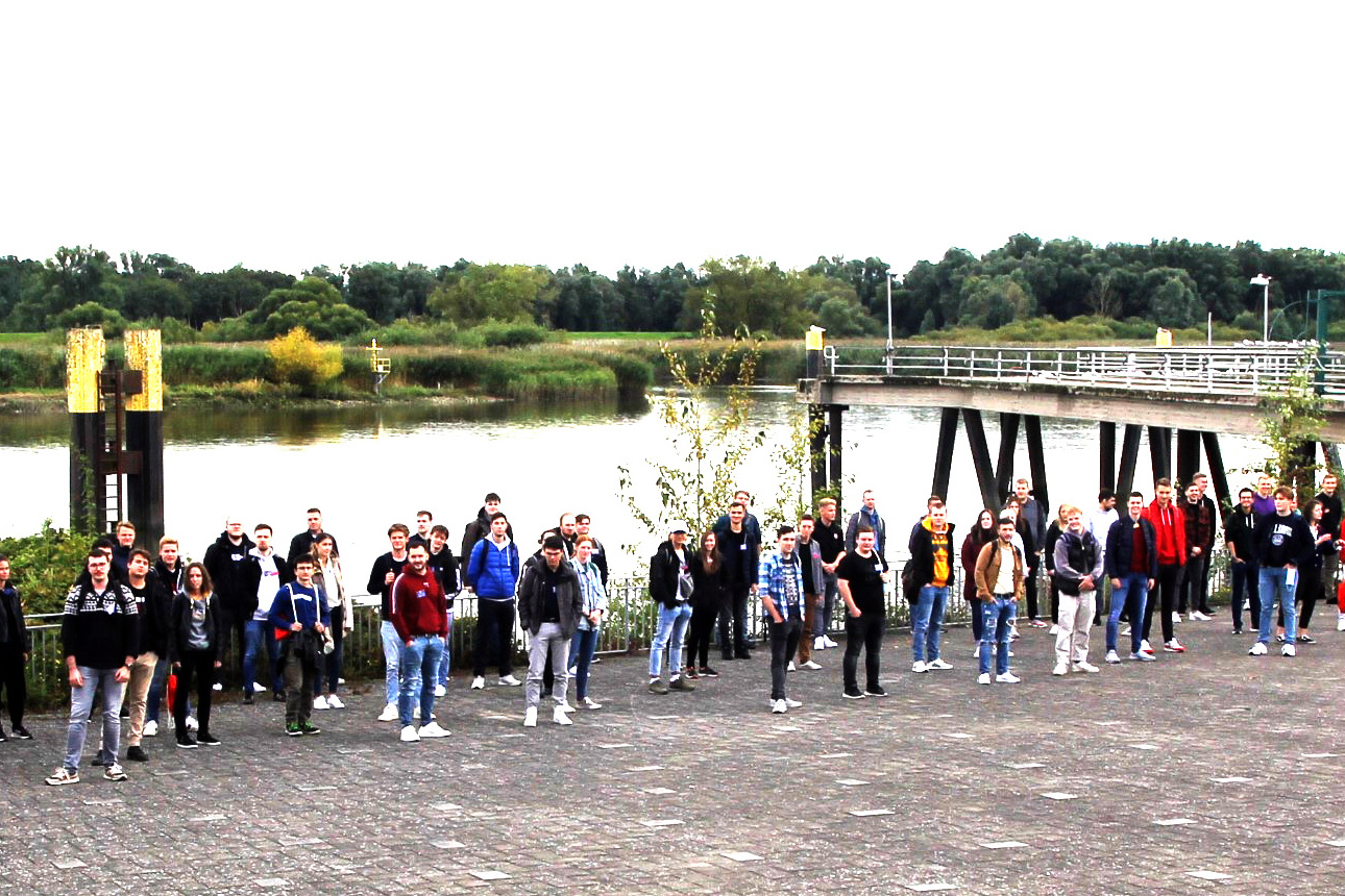 Fachbereich Seefahrt und Logistik startet ins Wintersemester